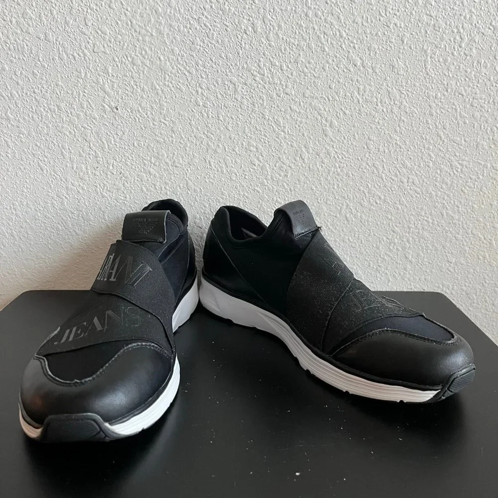 NWOT Armani Jean's Men's Black Elastic Runner Sneakers Shoes Size 8.5